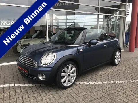 MINI Cabrio 1.6 Cooper Chili 120PK Airco/Leer/Elektrische kap bruin