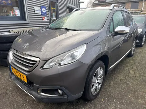 Peugeot 2008 1.2 VTi Allure