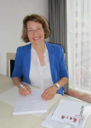 NEDERLANDS privé Amsterdam Nieuw-West Tel. 06-29145228