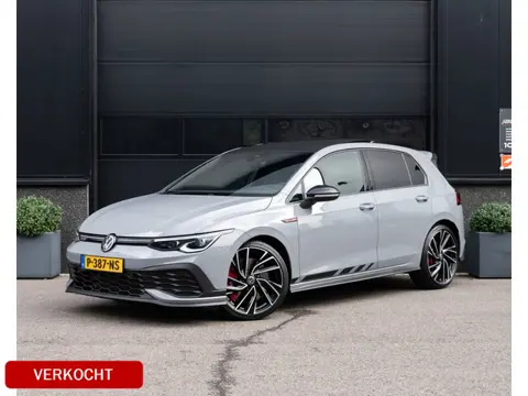 Volkswagen Golf 8 GTI Clubsport 2021 | 300PK | Pano | Keyless | IQ Light | Nardo | Camera | Lane & S