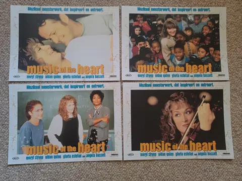 MUSIC OF THE HEART lobbycard set.