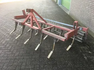 Vaste tand cultivator Cultivator 11 tands 3 mtr.