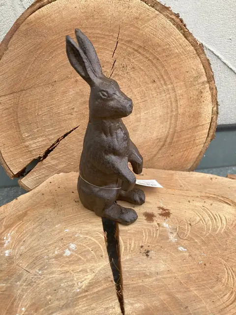 GIETIJZEREN KONIJN RABBIT ZITTEND H 17,5 CM NIEUW