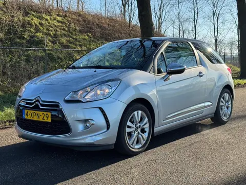 Citroën DS3 1.2 PureTech So Chic | Zeer goed onderhouden | Airco | Trekhaak | Hifi | Navigatie