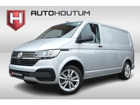 Volkswagen Transporter 2.0 TDI DSG 150pk L1H1 32 Navigatie, 3 zits