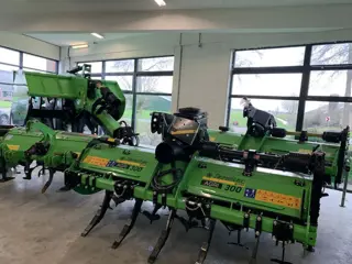 Diversen Farmtec roterende spitmachines nieuw en gebruikt