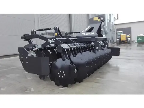 Kramer front schijveneg 2.5 en 3 meter breed