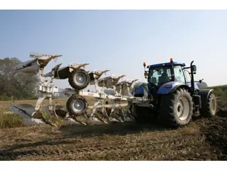 Kramer ERMO ploeg diepploeg on land eco diep ploeg