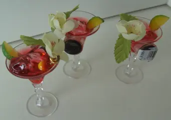 MAGNEETJES COCKTAIL GLAS BEDANKJE 18 STUKS NIEUW