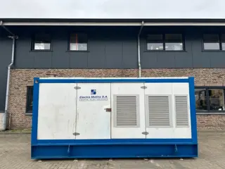 MAN MAN D2842 LE 213 met Leroy Somer 800 kVA Silent generatorset as New ! 410 hours !