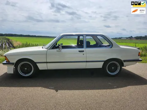 BMW 3-serie 318