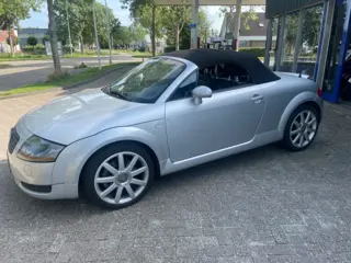 AUDI TT 1.8 20V  TURBO QUATTRO CABRIO