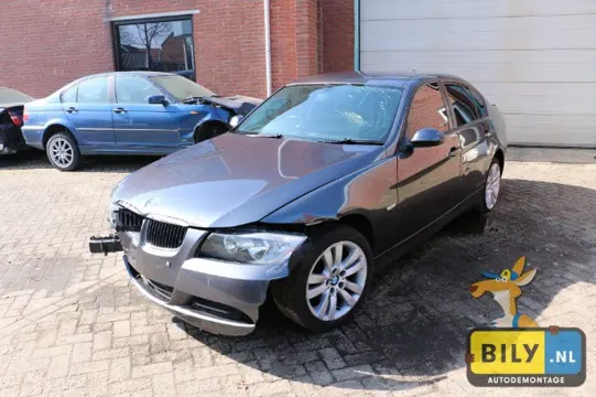 BMW E90 318d '06 SPARKLING GRAPHITE METALLIC