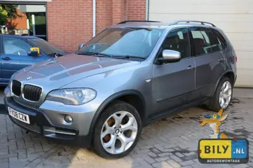 In onderdelen BMW X5 E70 3.0d '07 DERDE ZITRIJ