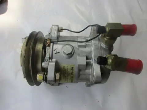 A/C Compressor Ferrari F40