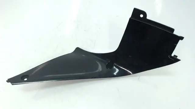 RECHTER ACHTERKANT Yamaha YZF R1 2004 - 2006