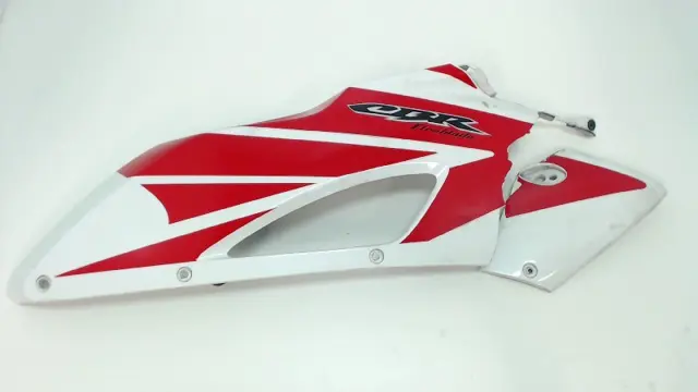 RECHTER ZIJKUIP KLEIN Honda CBR Fireblade 2004 - 2005