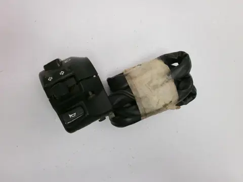 STUURSCHAKELAAR LINKS Suzuki GSX R 600 1995 - 2000