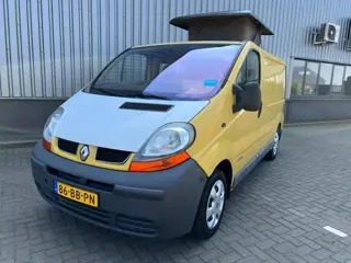 RENAULT Trafic 1.9 DCI CAMPER