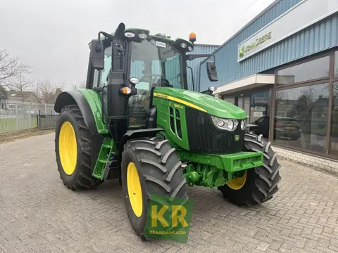 John Deere 6100M-692400