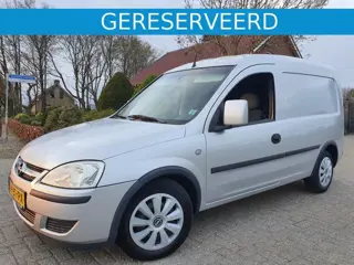 Opel Combo 1.4i Benzine met Zijdeur, Trekhaak en meer  Opties