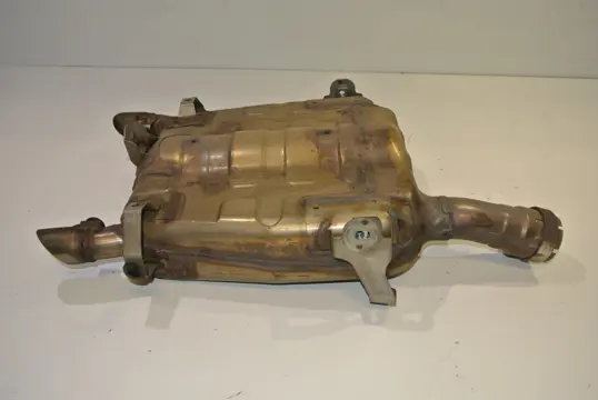 UITLAAT Suzuki GSR 600 2006 - 2009