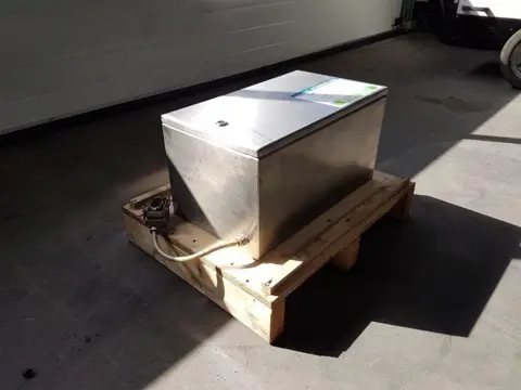 Merlin Gerin Breaker 800 Ampere in RVS kast as New !