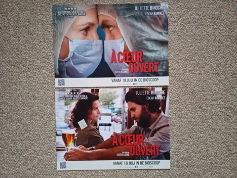 A   COEUR   OUVERT      lobbycard set.