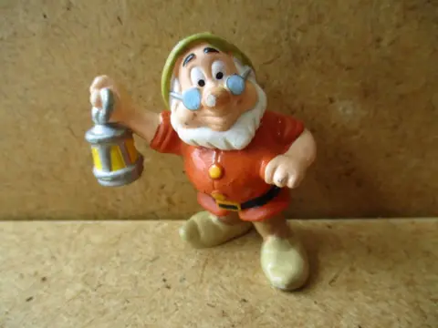 Sneeuwwitje 7 dwergen 3 adv7950