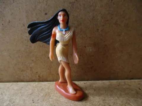 Pocahontas poppetje 2 adv7961