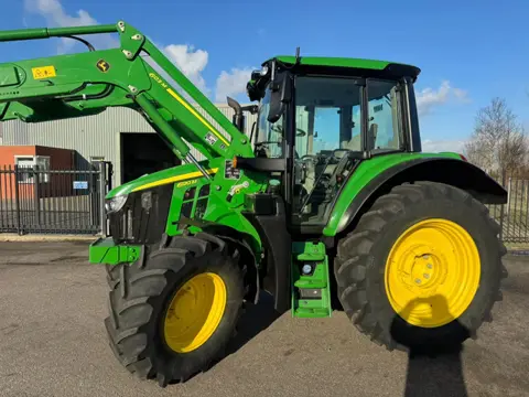 John Deere 6120M AP (bj 2022)