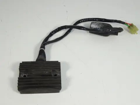 SPANNINGSREGELAAR Honda CB 900 2002 - 2007