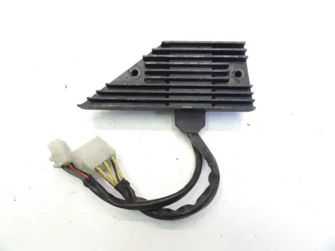 SPANNINGSREGELAAR Honda CB 700 1984 - 1986