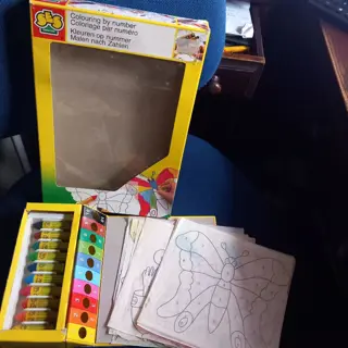 kleuren op nummer, SES, met voorbeelden