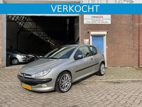 Peugeot 206 X-Line 1.4 | Apk | Uniek auto
