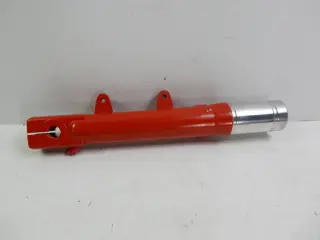 VOORPOOT RECHTS ONDER Moto Guzzi V35 V50 V65 1970 - 2011