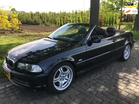 BMW 3-serie Cabrio 330Ci Executive. Youngtimer, NL-auto, originele staat.