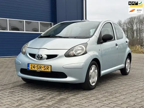 Toyota Aygo 1.0-12V