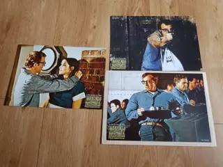 TAKE THE MONEY AND RUN lobbycard set.