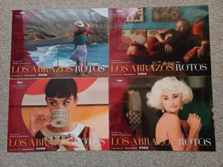 LOS   ABRAZOS   ROTOS      lobbycard set.