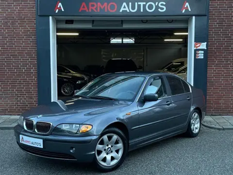 BMW 3-serie 320i Executive | Airco | Automaat | Rijklaar