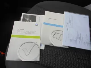 Foto 11 van Volkswagen up! 1.0 take up! BlueMotion Airco, sportonderstel