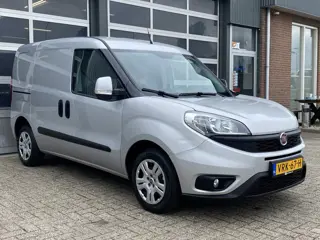 Fiat Doblò Cargo 1.3 MJ L1H1 SX Btw en Bpm vrij Airco Cruise controle Navigatie Tussenschot Parkeerh