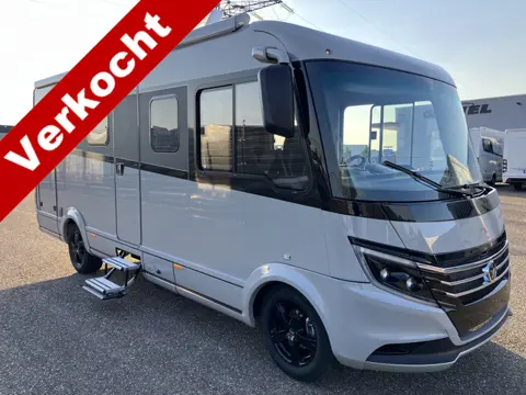 NIESMANN BISCHOFF Ismove 6.9e 180pk Aut Levelsysteem Gastank Alde Omvormer 3x100Ah