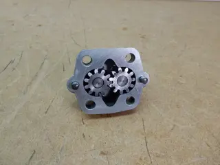 OLIEPOMP Moto Guzzi V11 1998 - 2006