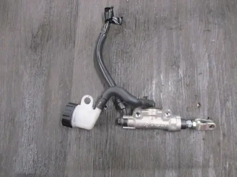 REMPOMP ACHTER Yamaha YZF R3 2015 - 2018