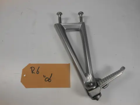 DUO VOETSTEUN LINKS Yamaha YZF R6 2006 - 2007 / 2008 - 2009