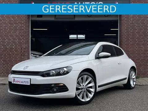 Volkswagen Scirocco 1.4 TSI Highline Plus | Pano | Navi | Rijklaar