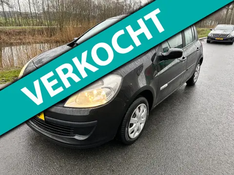 Renault Clio 1.2-16V Rip Curl PANORAMADAK/DEALER ONDERHOUDEN/NIEUWE APK/AIRCO/5 DEURS/ZEER NETJES/RI