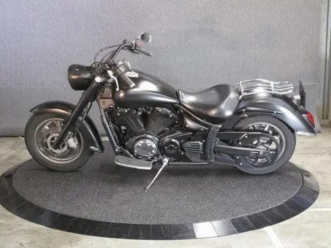 Yamaha XVS1300A Midnight Star Prachtige goedlopende motorfiets!